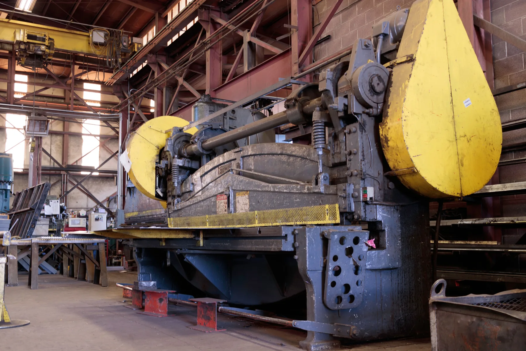 Manufacturing plant machinery